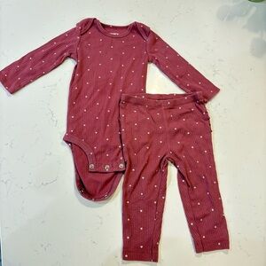 Carter’s Baby Girl 9M Ribbed Heart Bodysuit & Ruffle Butt Legging Set - Mauve